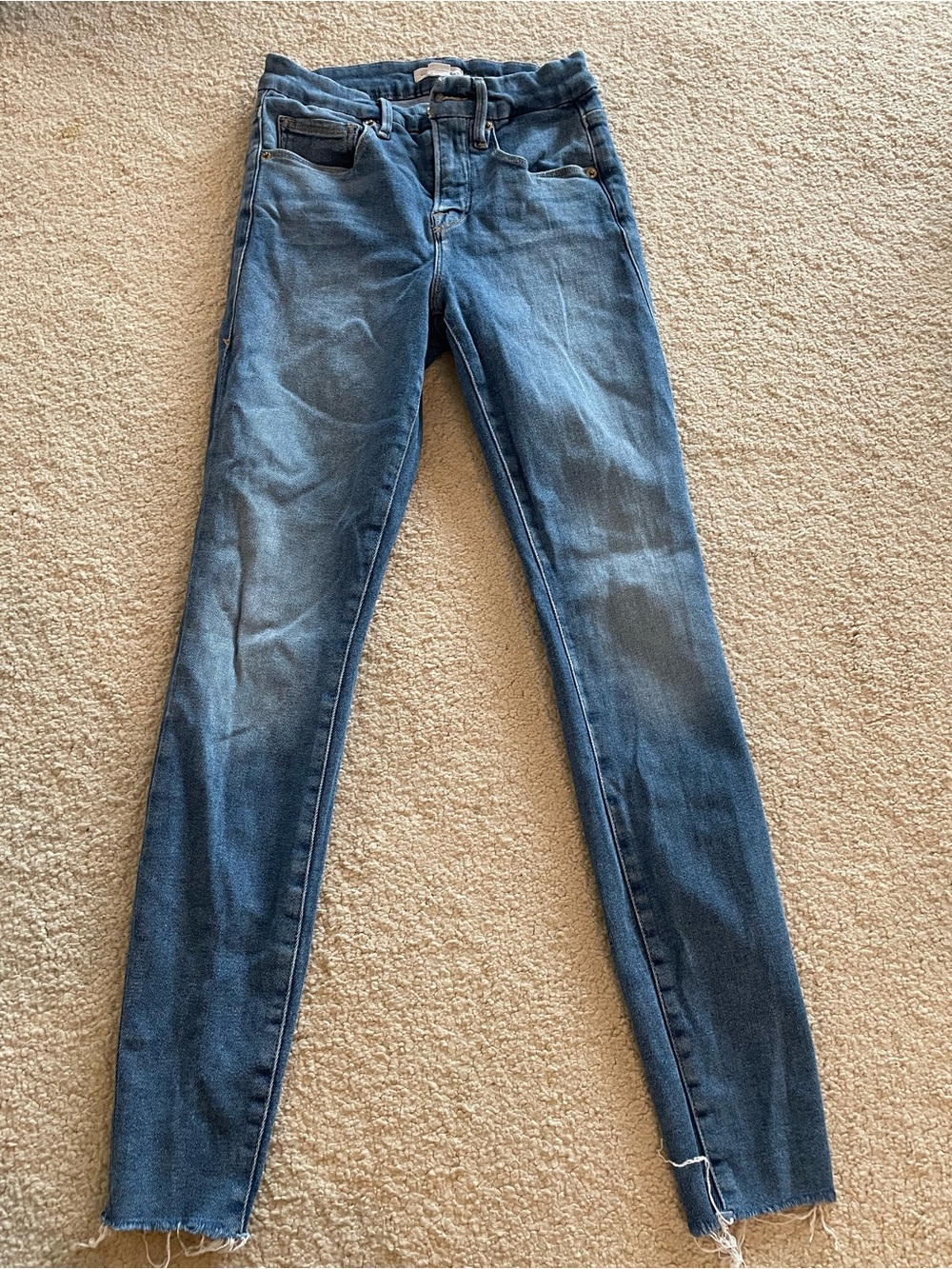 Good American Skinny Jeans in Medium Blue Wash Sz 2/26